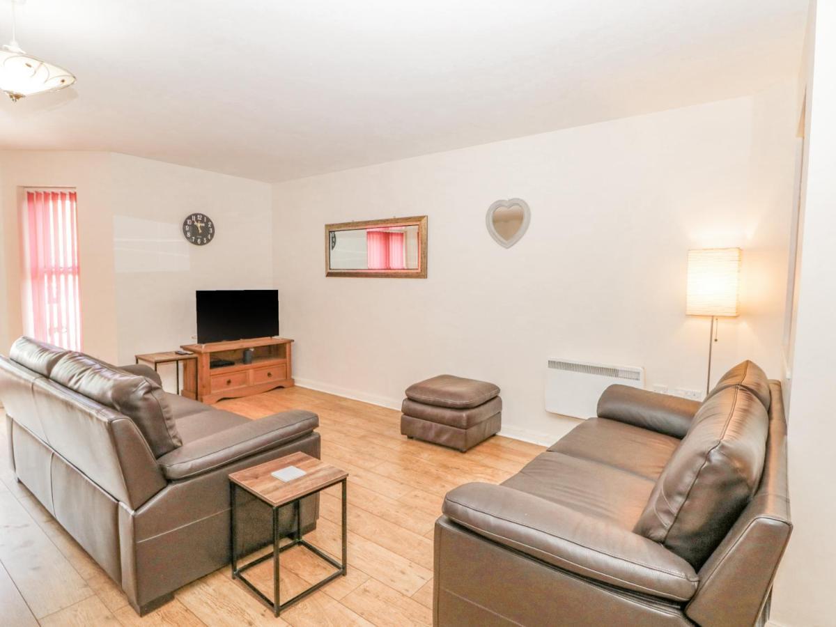 1, 19 Cleveland Terrace * Whitby